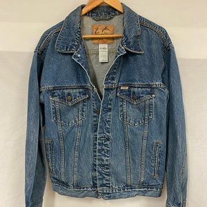 Levi’s denim jacket size large